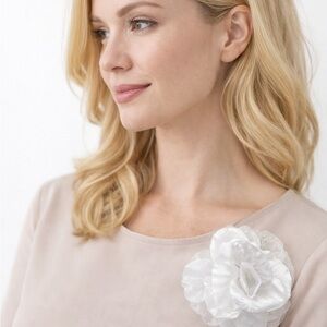 White silk Floral Pin Brooch for Women